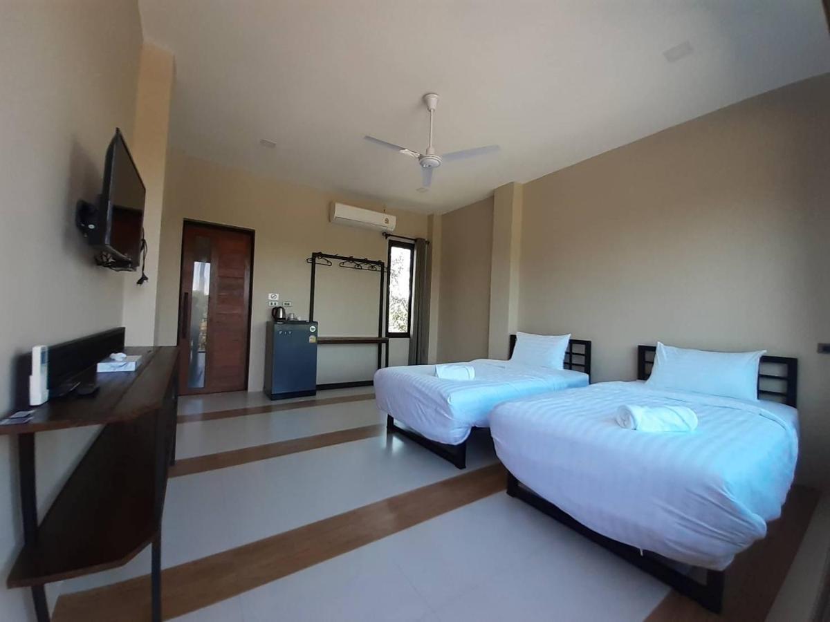 Baankampu Resort Pakchong Exterior photo
